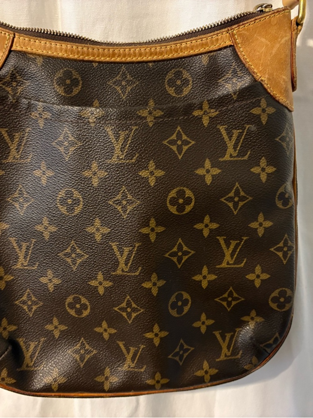 Louis Vuitton Monogram Odeon PM Crossbody Bag with Tan Trim - Picture 2 of 6